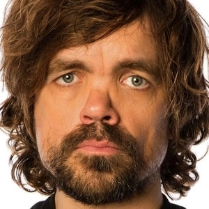 Assistir Peter Dinklage online grátis no Superfilmes