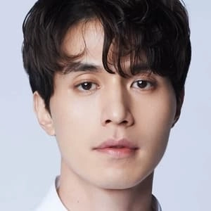 Assistir Lee Dong-wook online grátis no Superfilmes