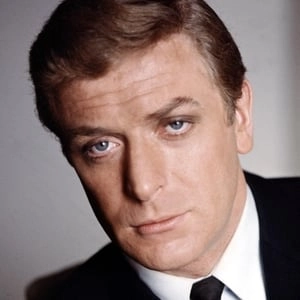 Assistir Michael Caine online grátis no Superfilmes