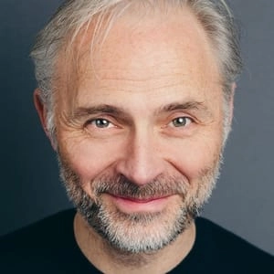 Assistir Mark Bonnar online grátis no Superfilmes