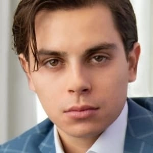 Assistir Jake T. Austin online grátis no Superfilmes