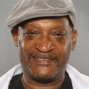 Assistir Tony Todd online grátis no Superfilmes